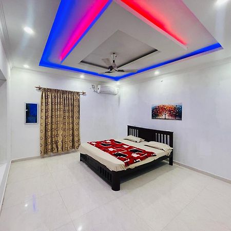 פונדיצ'רי La Bay Luxury Beach Bungalow מראה חיצוני תמונה